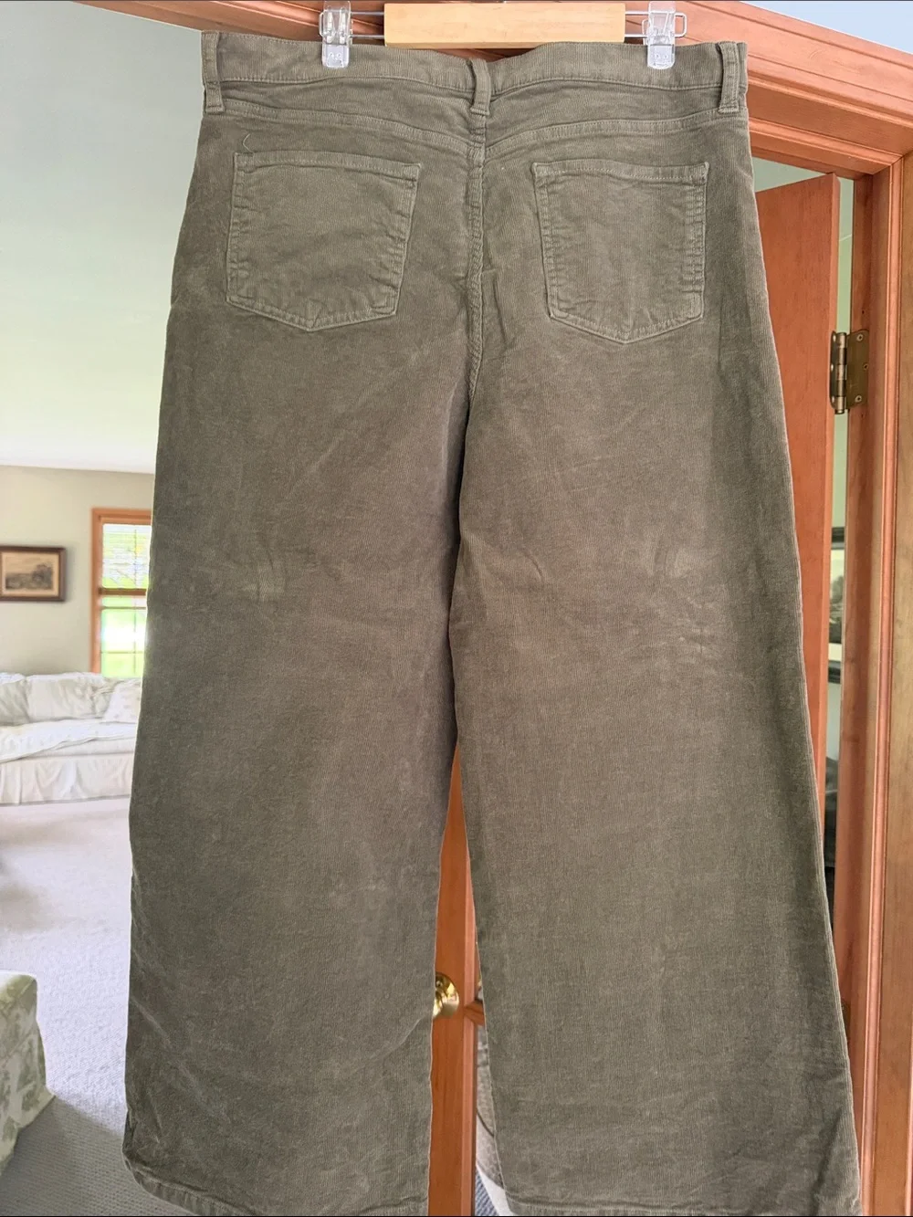 Banana Republic wide leg cords size 33